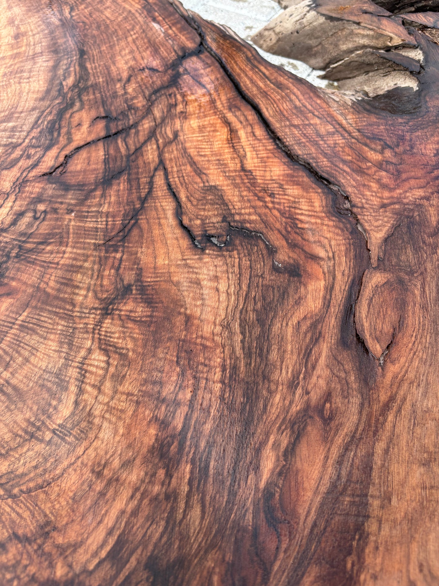 Notenhouten Slab 100x97/71/43x6cm #CS/027