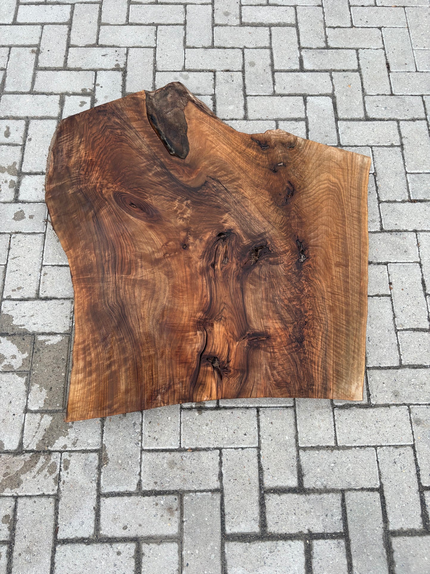 Notenhouten Slab 104x77/94/100x6cm #CS/026