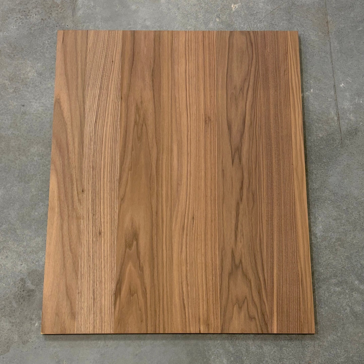 Amerikaans Noten MDF Gefineerd 2550x1250x19mm