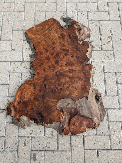 Notenhouten Slab 107x75/57/61x5,5cm #CS/031