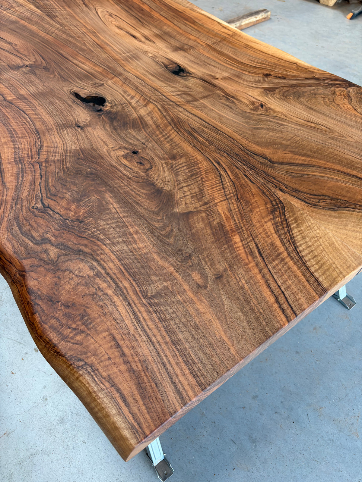 Noten Bookmatch Tafelblad #2 - 244x110x5cm