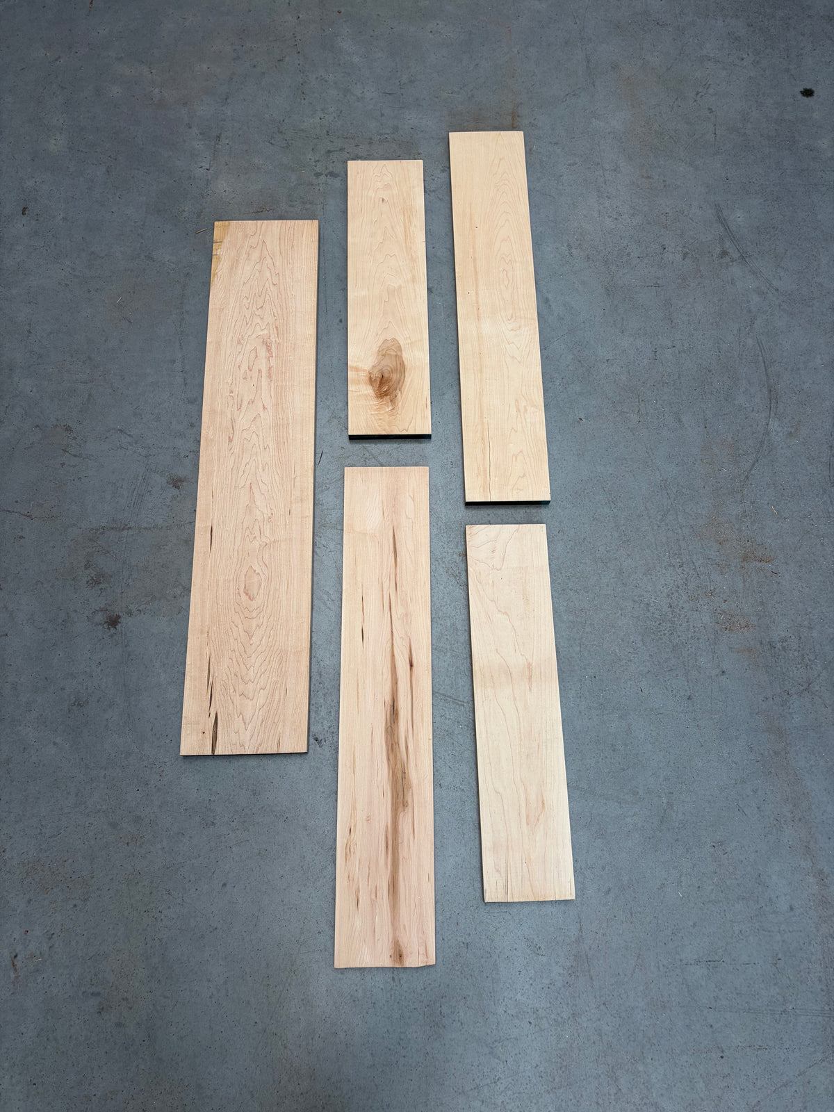 Restbundel #12 - Am. hard maple - geschaafd