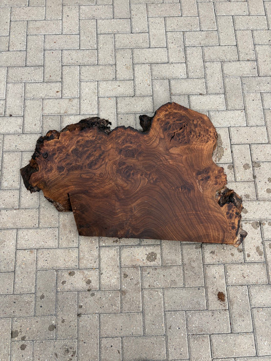 Notenhouten Slab 70x80/110/x6cm #CS/048