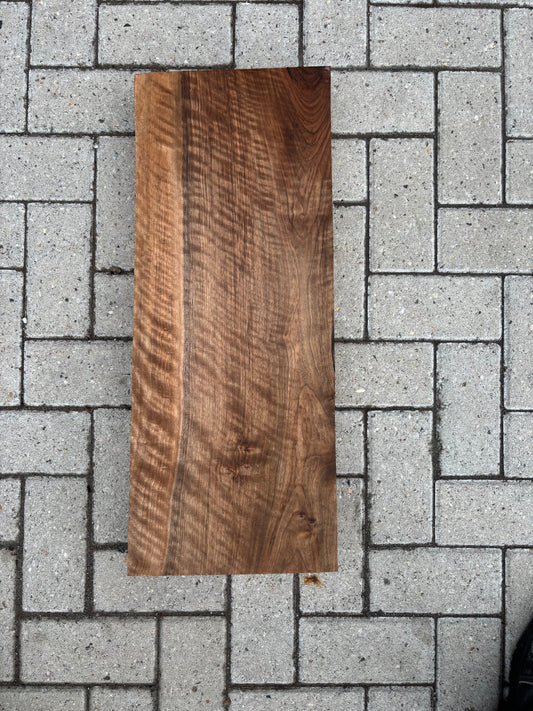 70x28.5x6.7cm - #FS082