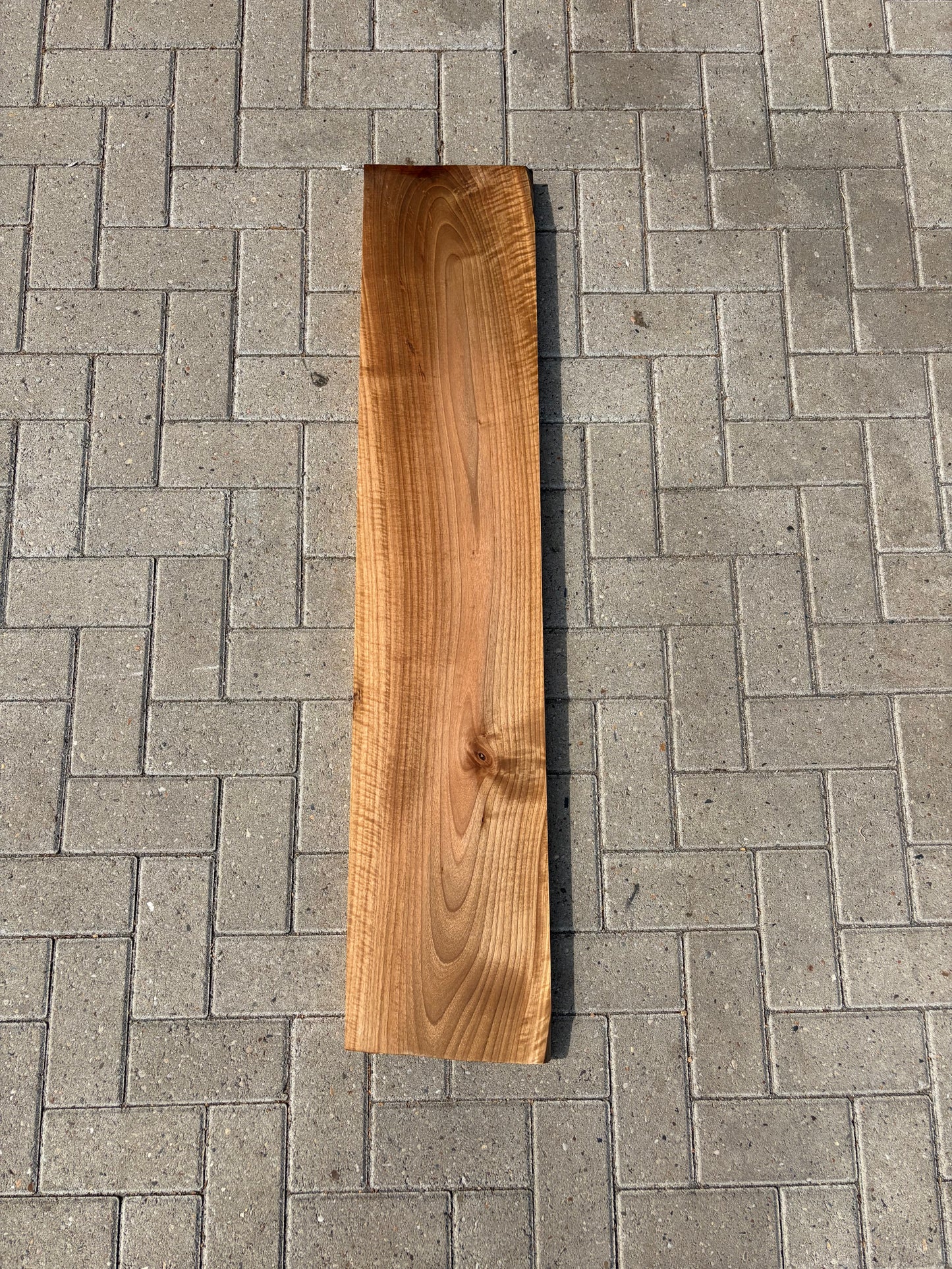 126x26.2x4cm - #FS117