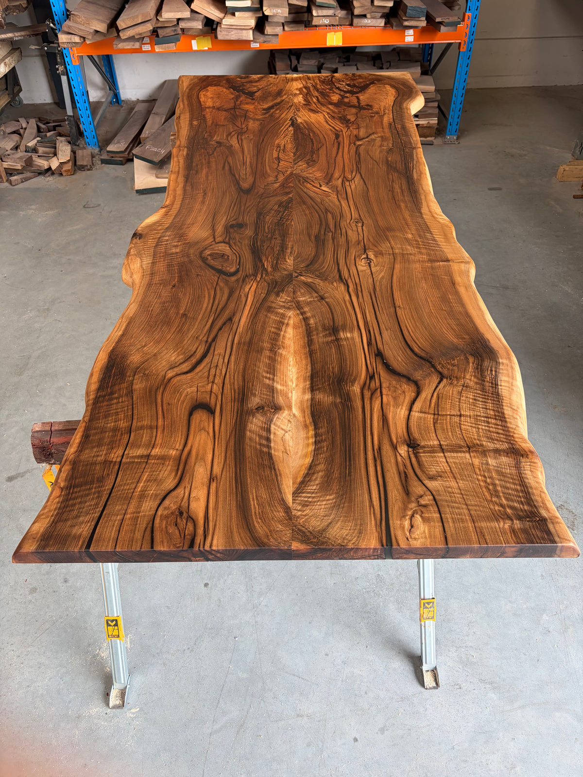 Noten Bookmatch Tafelblad #1 - 278x110x5cm