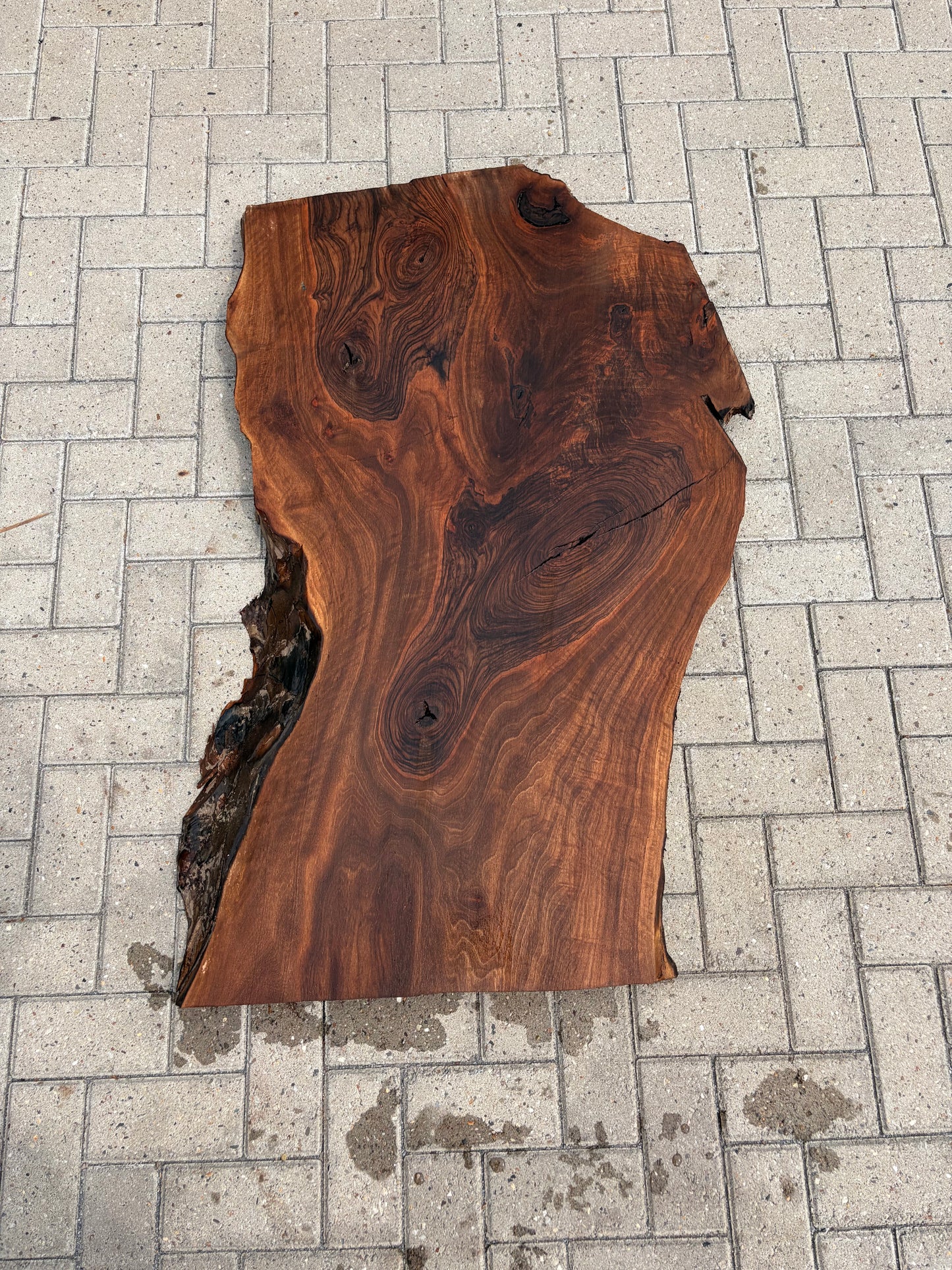 Notenhouten Slab 127x65/75/75x6cm #CS/045