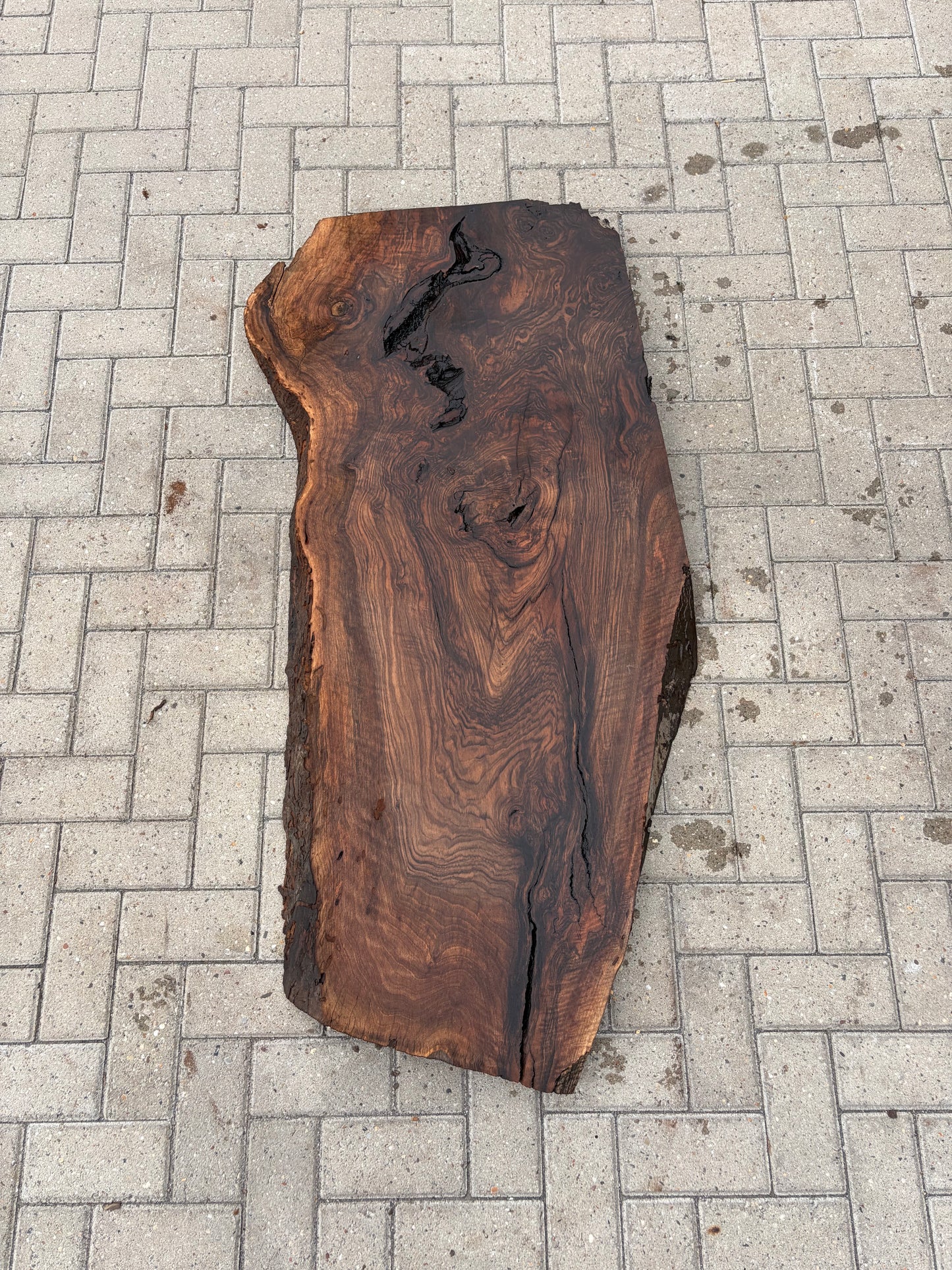 Notenhouten Slab 145x46/65/x67x6cm #CS/049